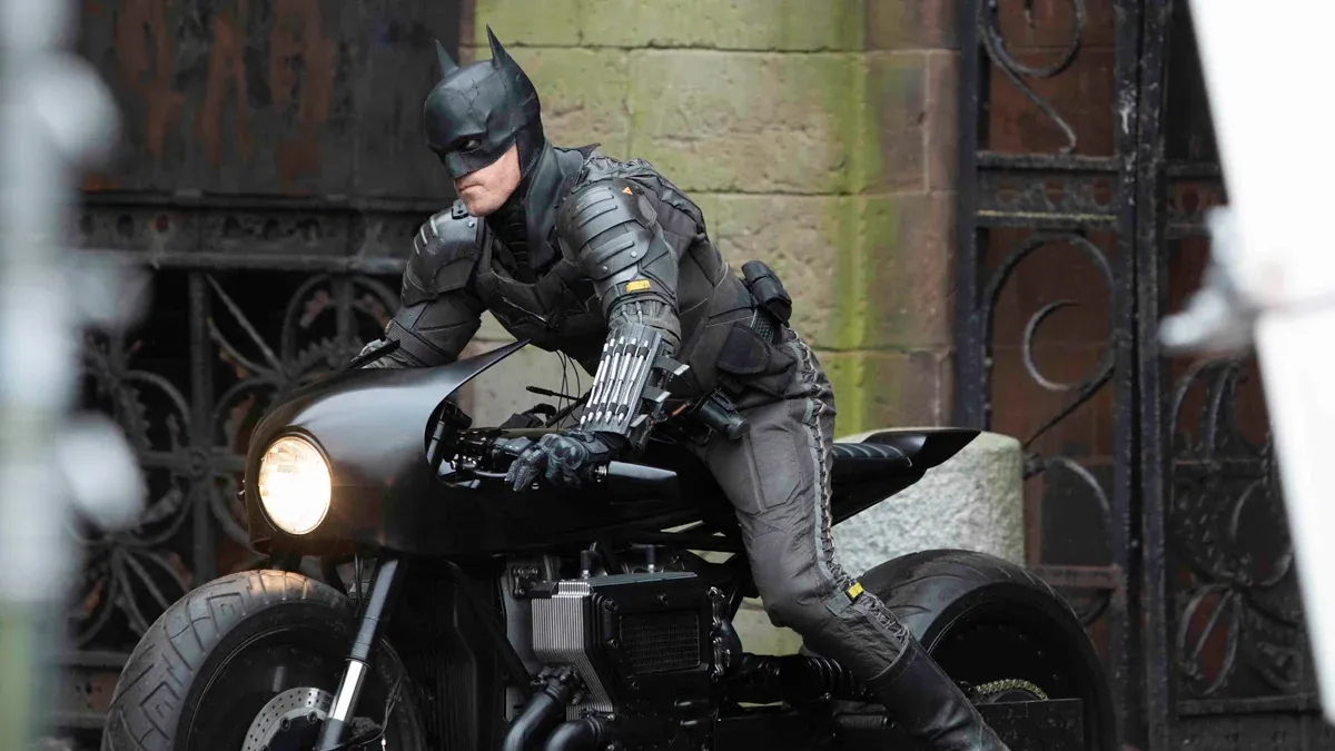 Featured image for James Gunn Drops Major Batman Casting Update, Addresses Margot Robbie's Harley Quinn Future