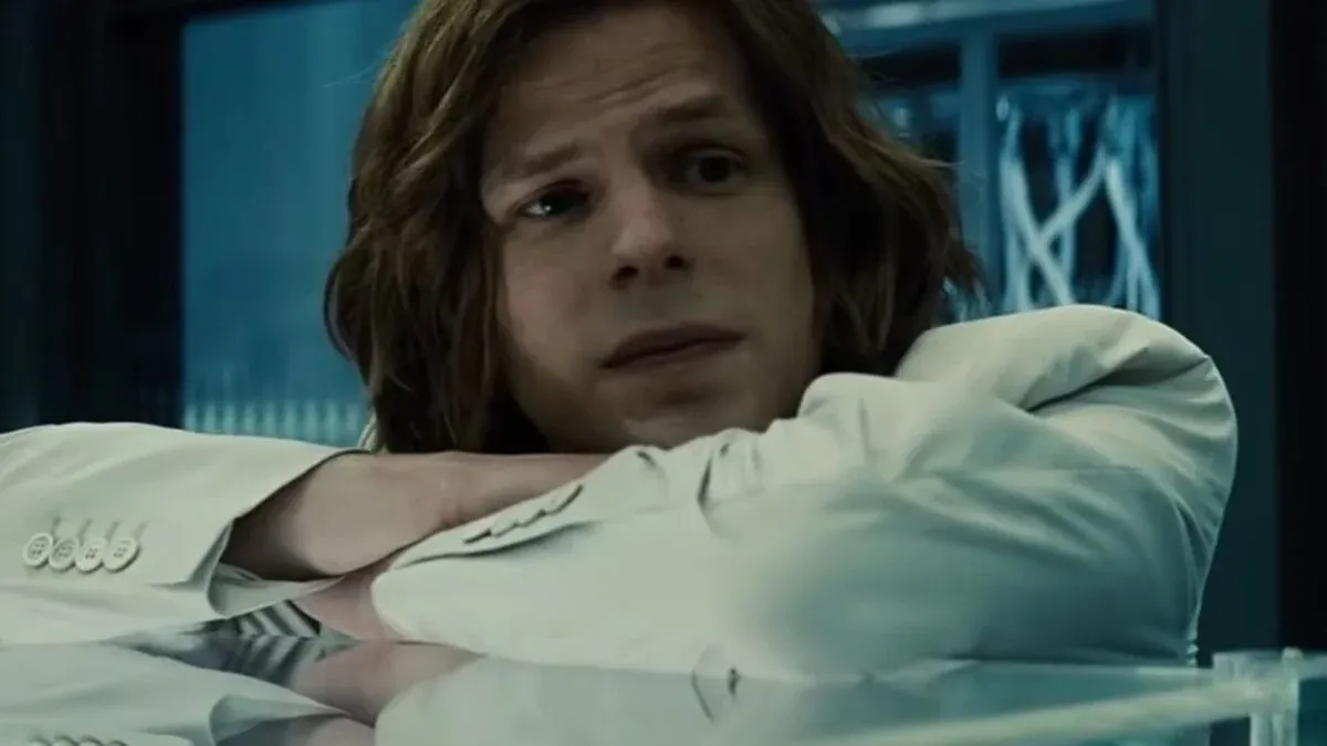 Featured image for Jesse Eisenberg Turned to Directing to Escape ‘Batman v Superman’ Backlash