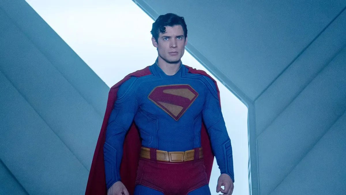 Featured image for Superman’s New Man of Tomorrow Suit Confirmed by David Corenswet