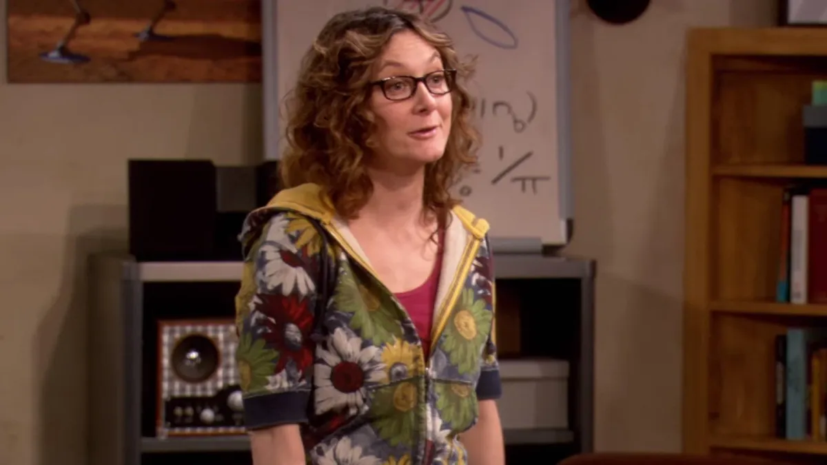 Featured image for Sara Gilbert Joins the Cast of HBOs SUPERMAN Spinoff Series THE PEOPLE V. GORILLA GRODD