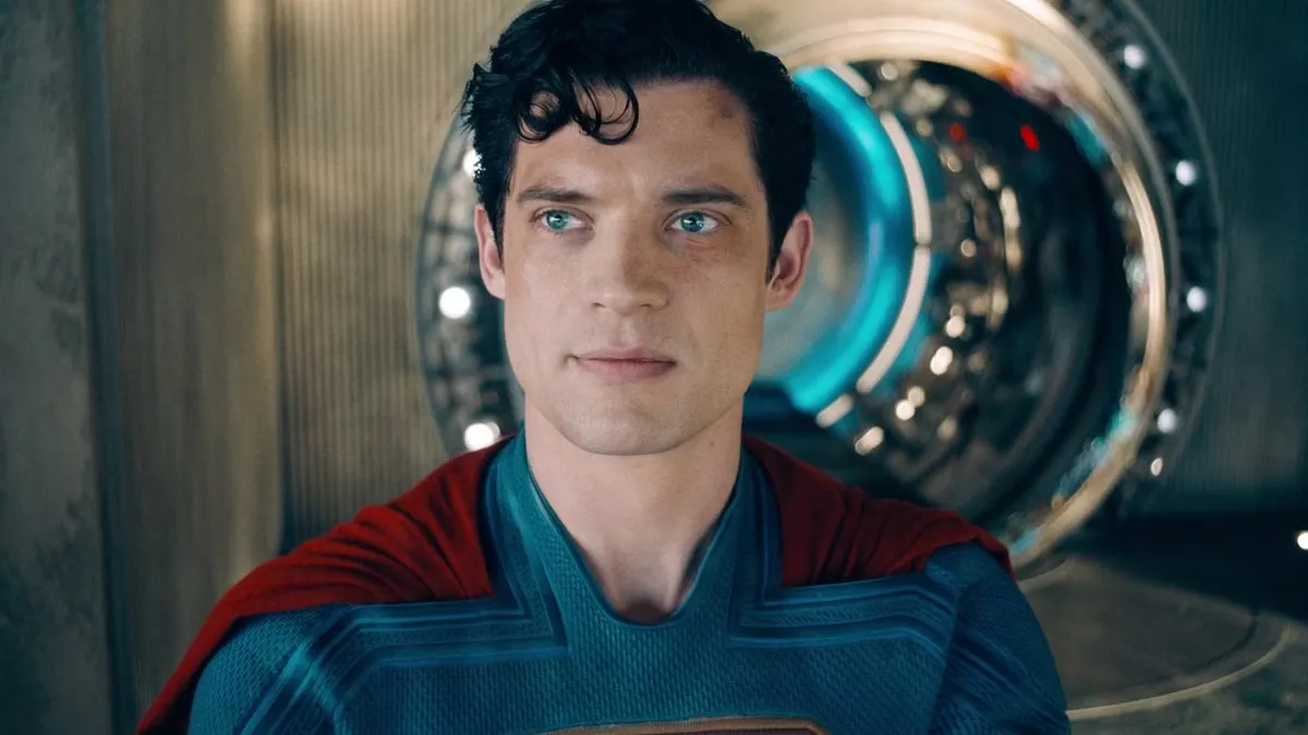 Featured image for Zack Snyder Backtracks on Praise for James Gunn’s DCU Superman Reboot