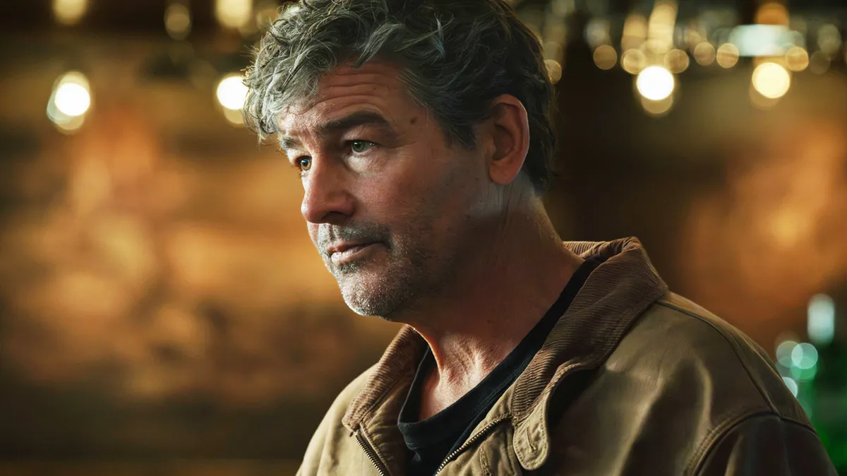 Featured image for Lanterns Episode 6 Features The DC Universe's First Live-Action Batman Reference
