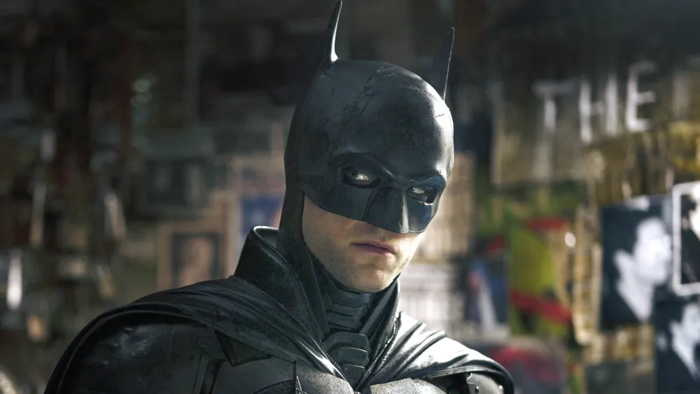 Featured image for Robert Pattinson: Batman 2 Filming Will 'Pause' After Matt Reeves Exit