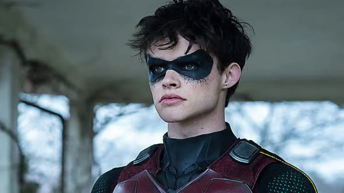 Featured image for Titans Star Curran Walters Reacts To Jason Todd Recasting For Batman Spin-Off